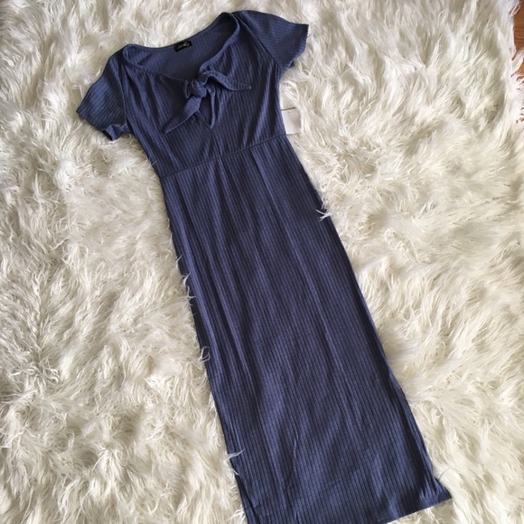 ✨tight dress w/side slit (sold at Nordstrom $45) - Picture 3 of 8